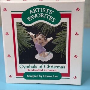 Hallmark 1988 Cymbals Of Christmas Handcrafted Ornament Artists’ Favorites